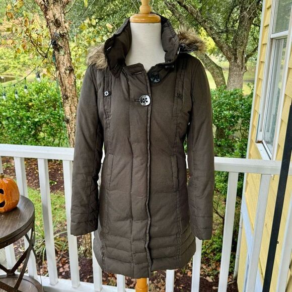 Soia & Kyo Herringbone Down Parka with fur lined zip off hood. Size Petite Small - Picture 10 of 10
